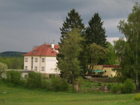  Pension Pod Šibeňákem  Стрмилов